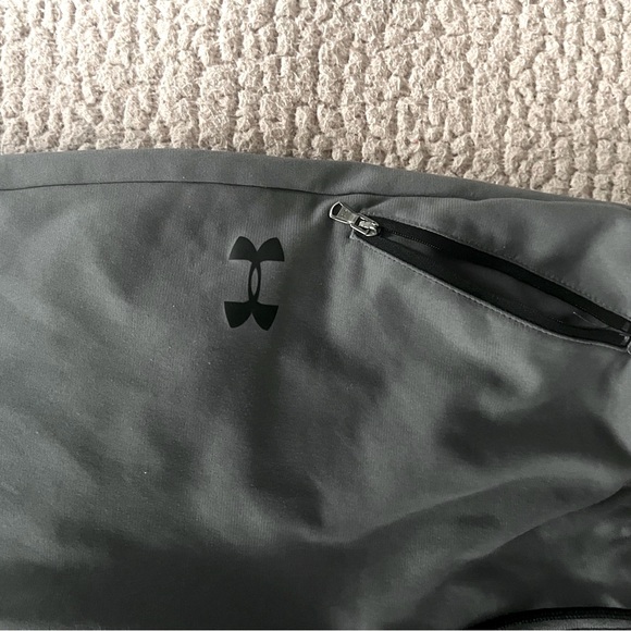 Nike youth XL Joggers - Picture 2 of 3